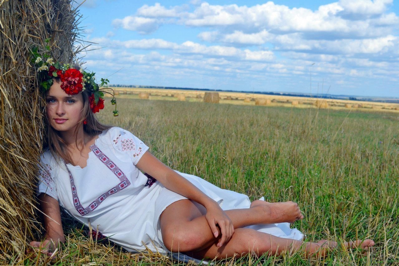 Slavic girls in Dar es Salaam